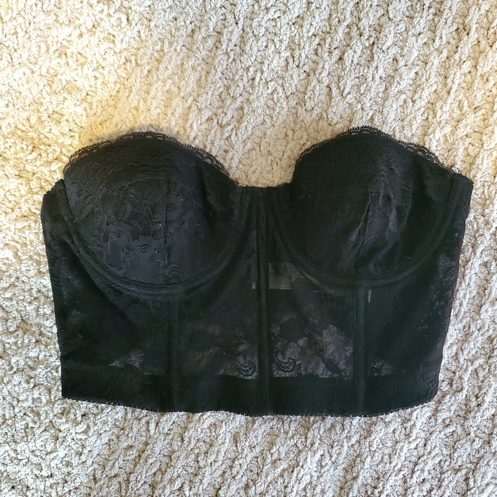 F21 Strapless Lace Boustier